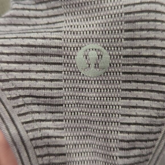 lululemon athletica Gray Fitted Sleeveless Tank Top with Scoop Neck - Picture 8 of 8